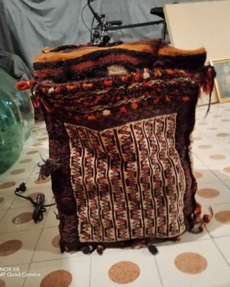 Tappeto in Kilim caucasico tipo a borsa