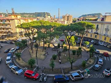 3 LOCALI A NAPOLI