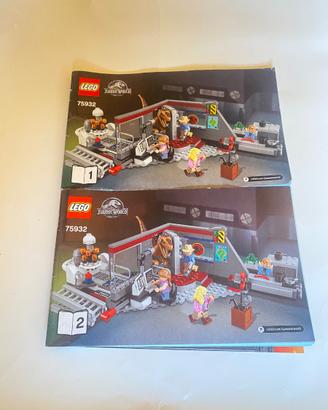 LEGO: Jurassic Park Velociraptor Chase 75932