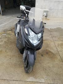 Kymco MyRoad 700i