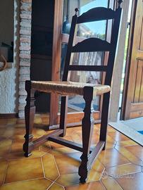 Sedia massiccia noce