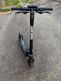 Monopattino Ducati Pro 3