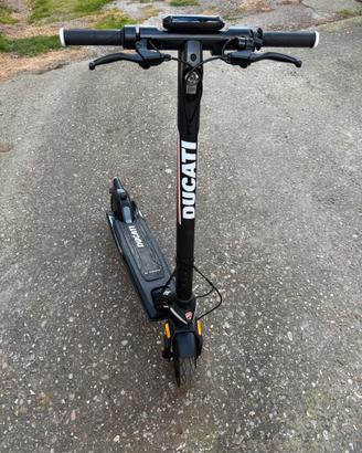 Monopattino Ducati Pro 3