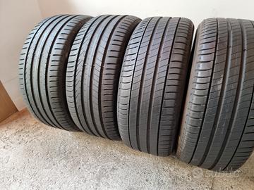 4 gomme 225/50/17 estive