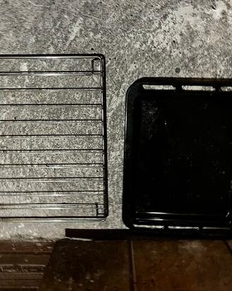 Griglia e teglia forno