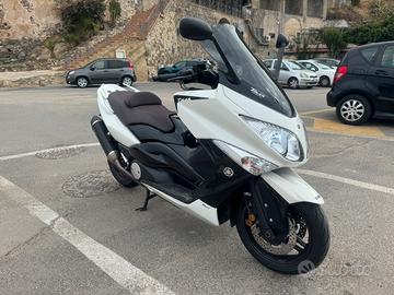 Yamaha T max