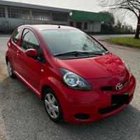 Toyota Aygo 1.0 benzina 2010
