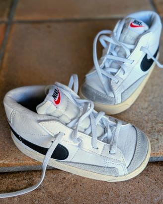 Lotto scarpe 26 Nike