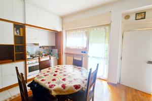 Appartamento con Ingr. Indipendente, Rif. UA040