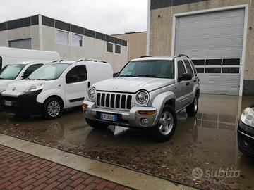 Jeep Cherokee 2.8 CRD Limited