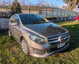 Mercedes-benz B 200 B 200 Premium AMG UNICO PROPR.