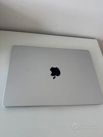 Apple MacBook Pro 14 M2
