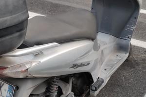 scooter Honda Dylan 150