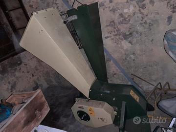 Biotritturatore con motorenghinatore 