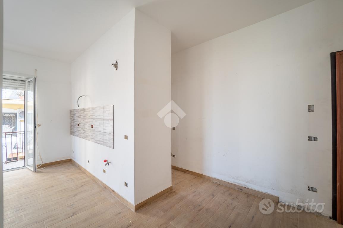 Apartment in Roma, Casal Morena - Altro