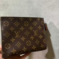 Louis Vuitton pochette