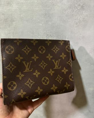 Louis Vuitton pochette