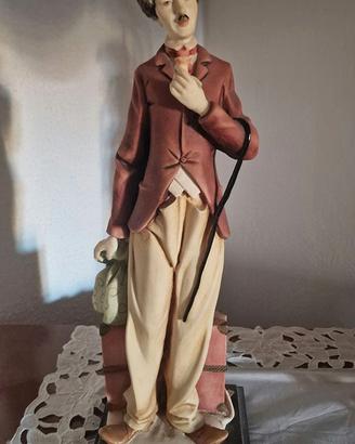 Statuina Charlie Chaplin