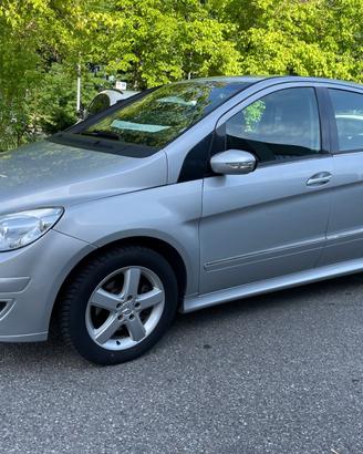 Mercedes-benz B 200 CDI Sport*CAMBIO AUTOMATICO *