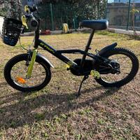 Bici 16“ per bambini 4/6 anni Btwin Dark Hero 500