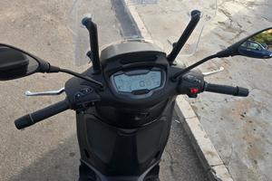 Beverly 400 S NERO SPORT