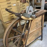 Mola arrotino Val rendena originale del 1890