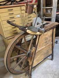 Mola arrotino Val rendena originale del 1890