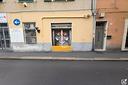 negozio-a-genova