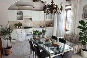 Appartamento in duplex a jesi - centro