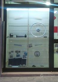 Vetrina per negozio/ufficio