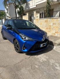 Toyota Yaris Ibrida 2017