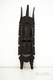 Antica Maschera africana in ebano