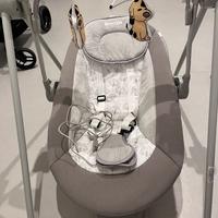 Altalena elettrica per neonati tectake