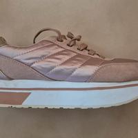 Scarpe da Ginnastica.