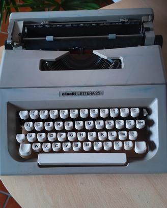 macchina da scrivere 