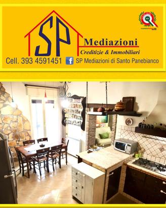 Singola con Cortile e Terrazzo