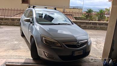 Opel Astra J 1.7 tdi 2011