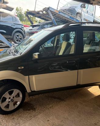 Fiat Panda 1.3 MJT 16V 4x4 Cross