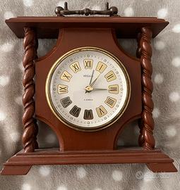 Orologio da tavolo in legno Veglia 2 jewels.