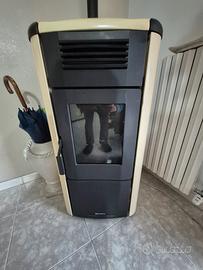 Stufa Pellett Nordica Extraflame 