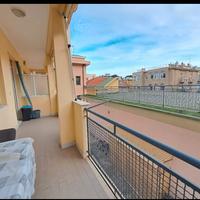 Grande Trilocale con Balconata VIVIBILE 50 mt MARE