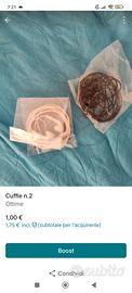 n.2 cuffie