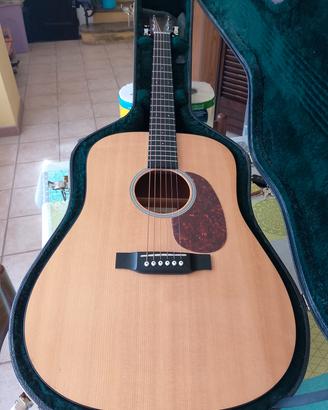 Chitarra acustica amplificata Martin&Co