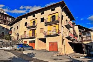 Intero immobile cielo - terra con splendida vista