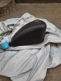 Serbatoio stile Harley per Shadow 600