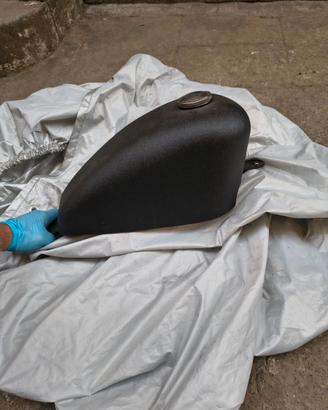 Serbatoio stile Harley per Shadow 600