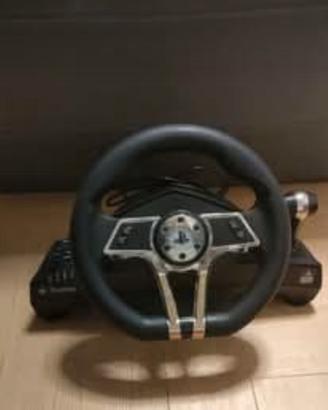Volante e pedaliera xtreme hurricane