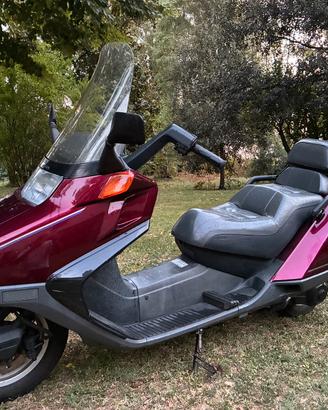 Honda cn 250