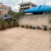 Zona Rapisardi trilocale con terrazzo e posto auto