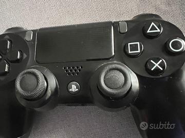 PS4 Controller